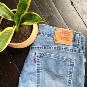 Vintage Levi’s 515 Short🌼